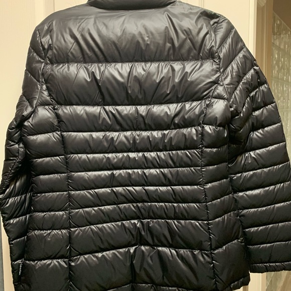 Calvin Klein lightweight puffer jacket - Picture 5 of 6